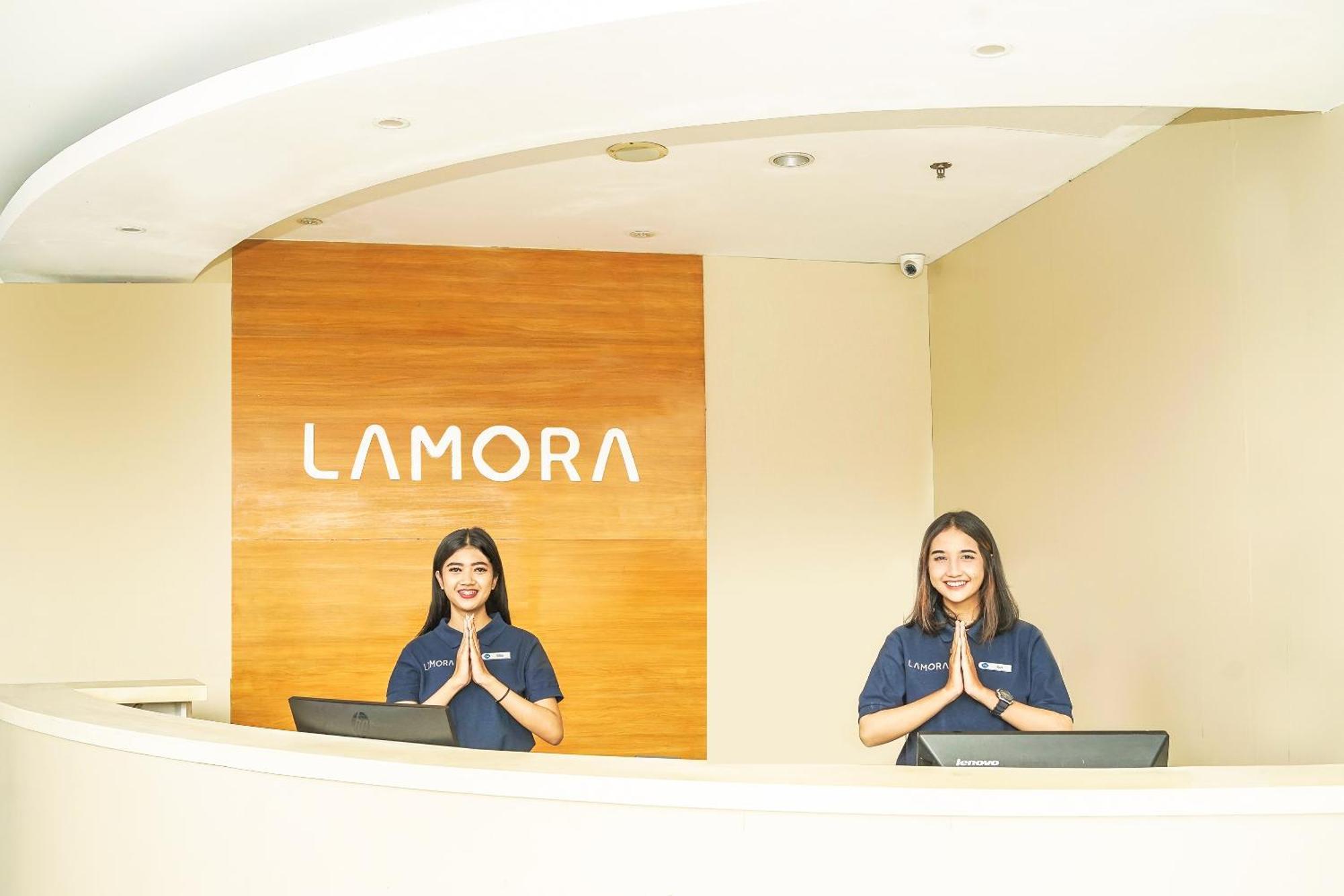 Lamora Kota Lama Surabaya Hotel Exterior photo